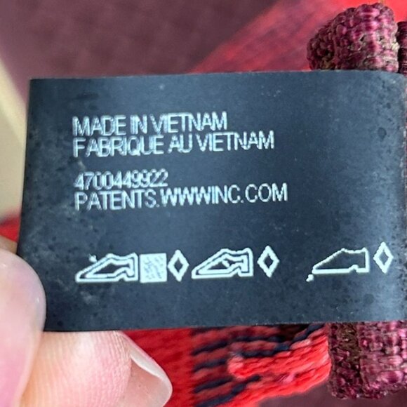 Chaco Confluence Grenadine Sandals Womens 10 Red Maroon Burgundy Hiking - Picture 9 of 11